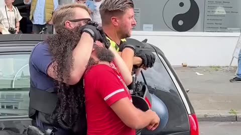 Berlin - Brutal crackdown on Gaza supporters