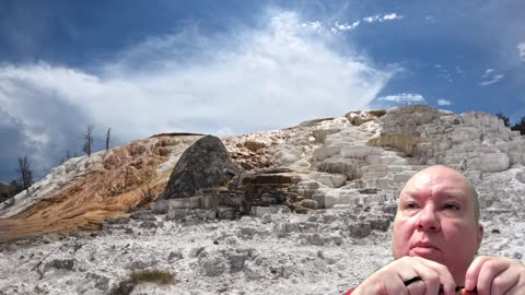 Mary's Daily Live Holy Rosary Prayer at 8:00 p.m. EDT 11/01/2025