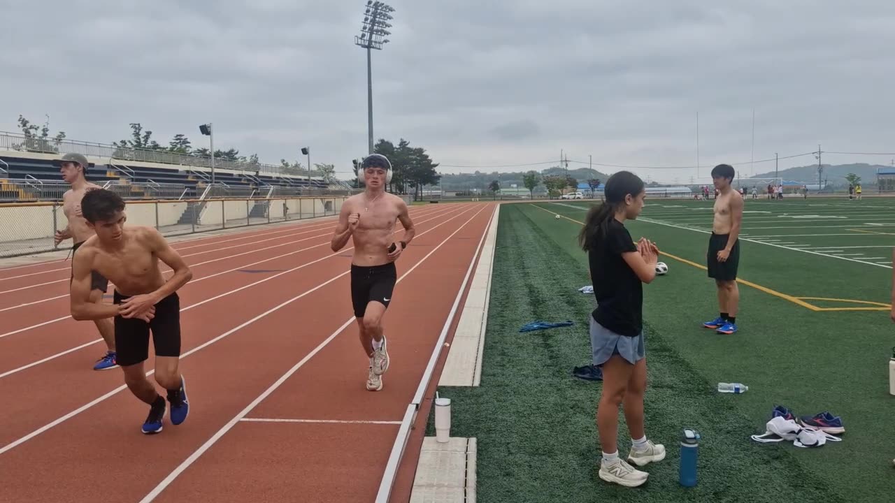 Humphreys HS Joey Brown 2 x 1 mile May 2025