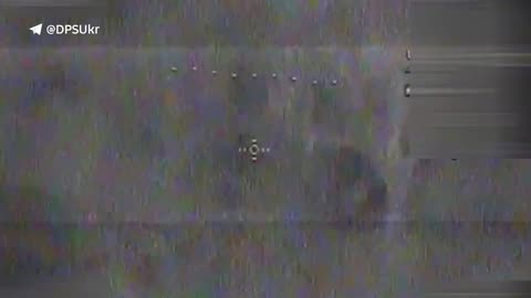 💥Border guards discovered and destroyed two camouflaged 122-mm D-30