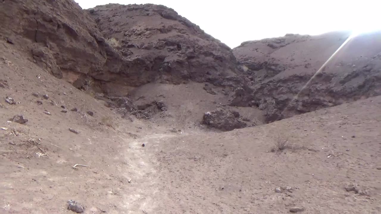 Muddy Creek Contacts with the Lavas