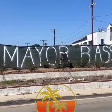 Los Angeles residents want Karen Bass fired