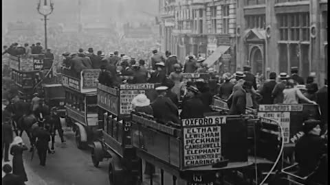 [PATHE NEWSREEL EXCERPTS] - [Pathe Newsreel Excerpts] - cbs-cbswwi-117