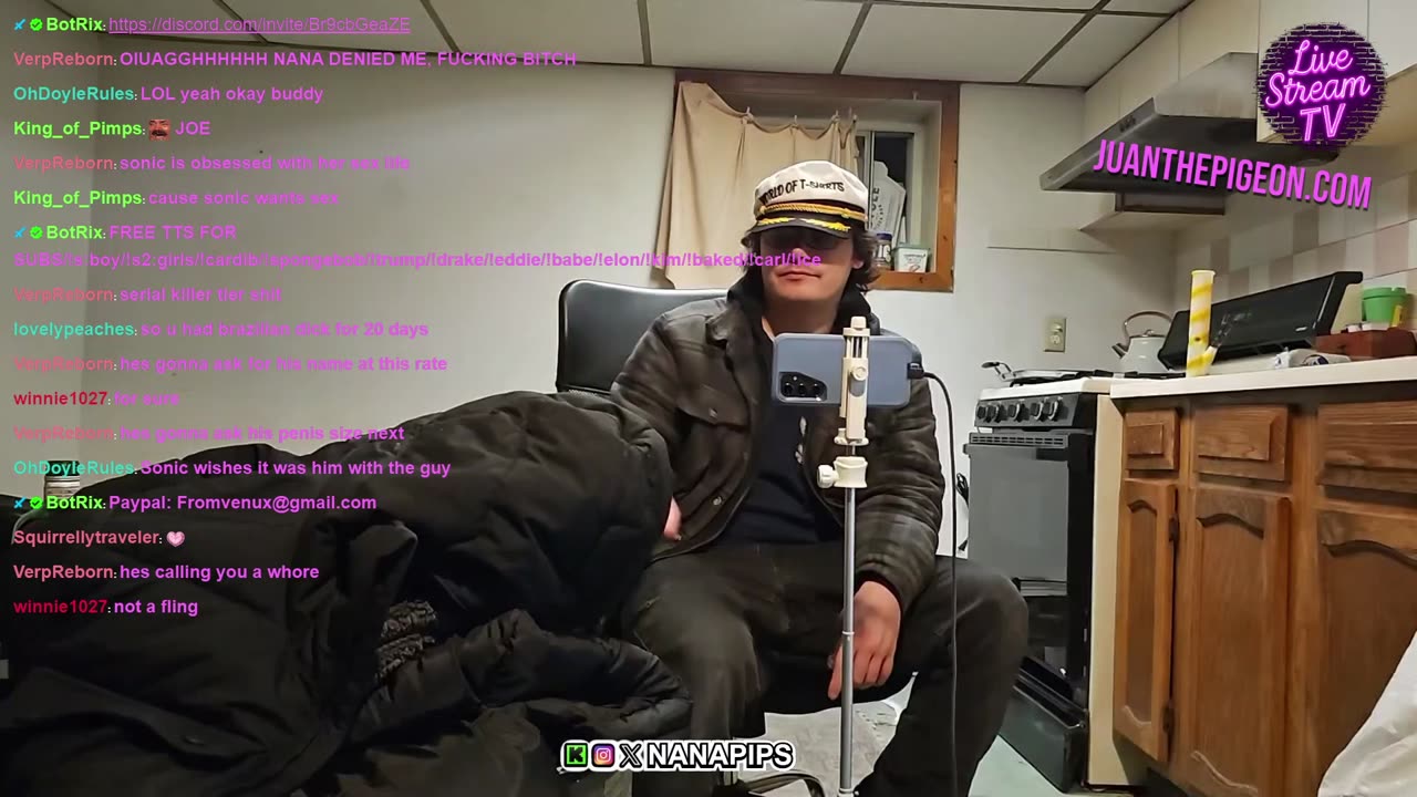 NANAPIPS INTERVIEWS ONESONIC AKA ONE SONIC AT THE MOLD MANSION, NYC