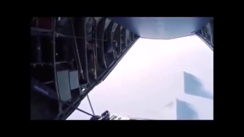 Fuite d'une vidéo montrant l'intervention militaire américaine dans les pyramides de l'Antarctique