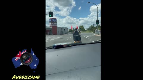 Aussiecams - Get off the Bloody road 😁 QLD