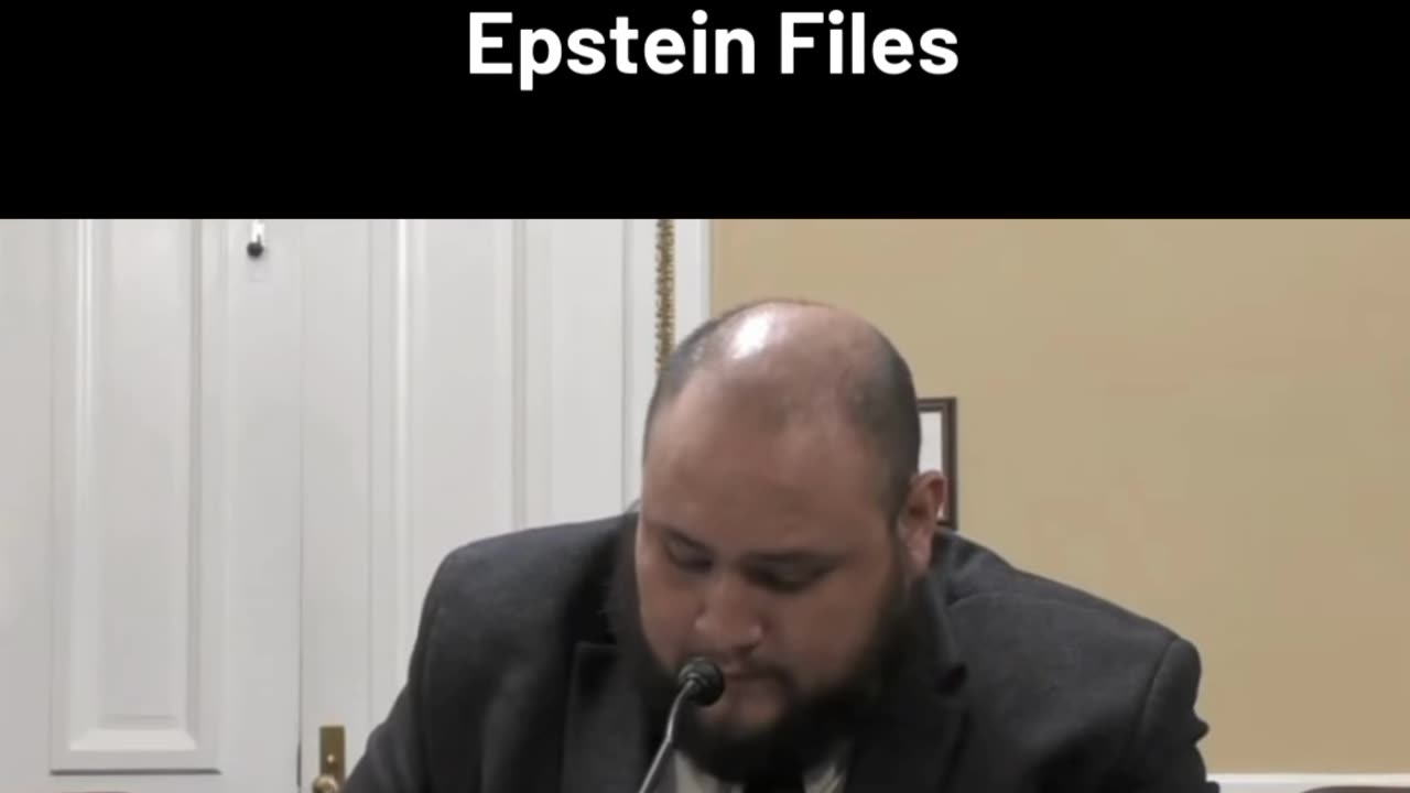 Republicans vote in committee against releasing Esptein files.