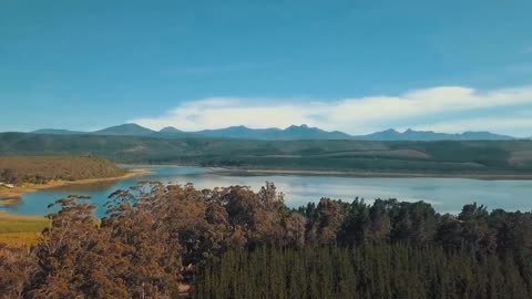 "Most Beautiful Lakes in the United States 🇺🇸 | Nature’s Hidden Gems!"
