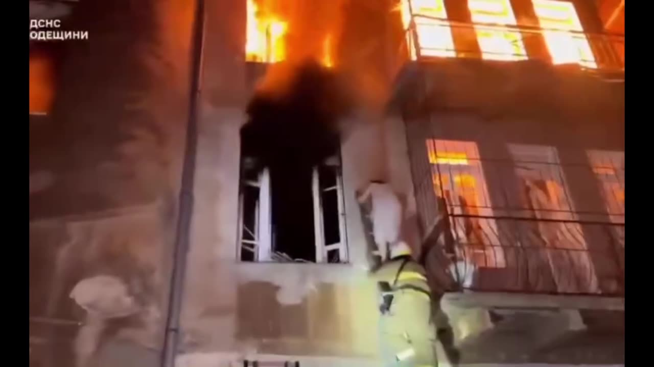 24.02.2022 - 17.06.2025 🌙: русскіє сили вбили щонайменше 13321 мирних громадян — включно з дітьми