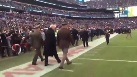 🚨BREAKING: Army-Navy crowd goes HAYWIRE for President Trump as he walks out.