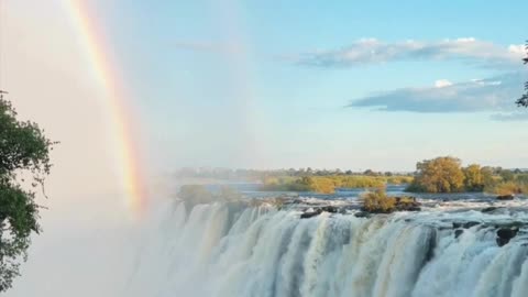 Your Laos Adventure Starts Online!