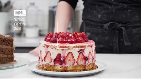 Strawberry n' Brown Cake