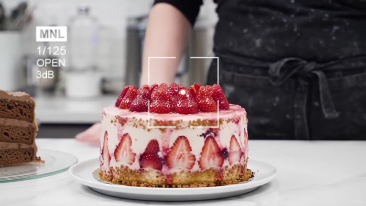 Strawberry n' Brown Cake