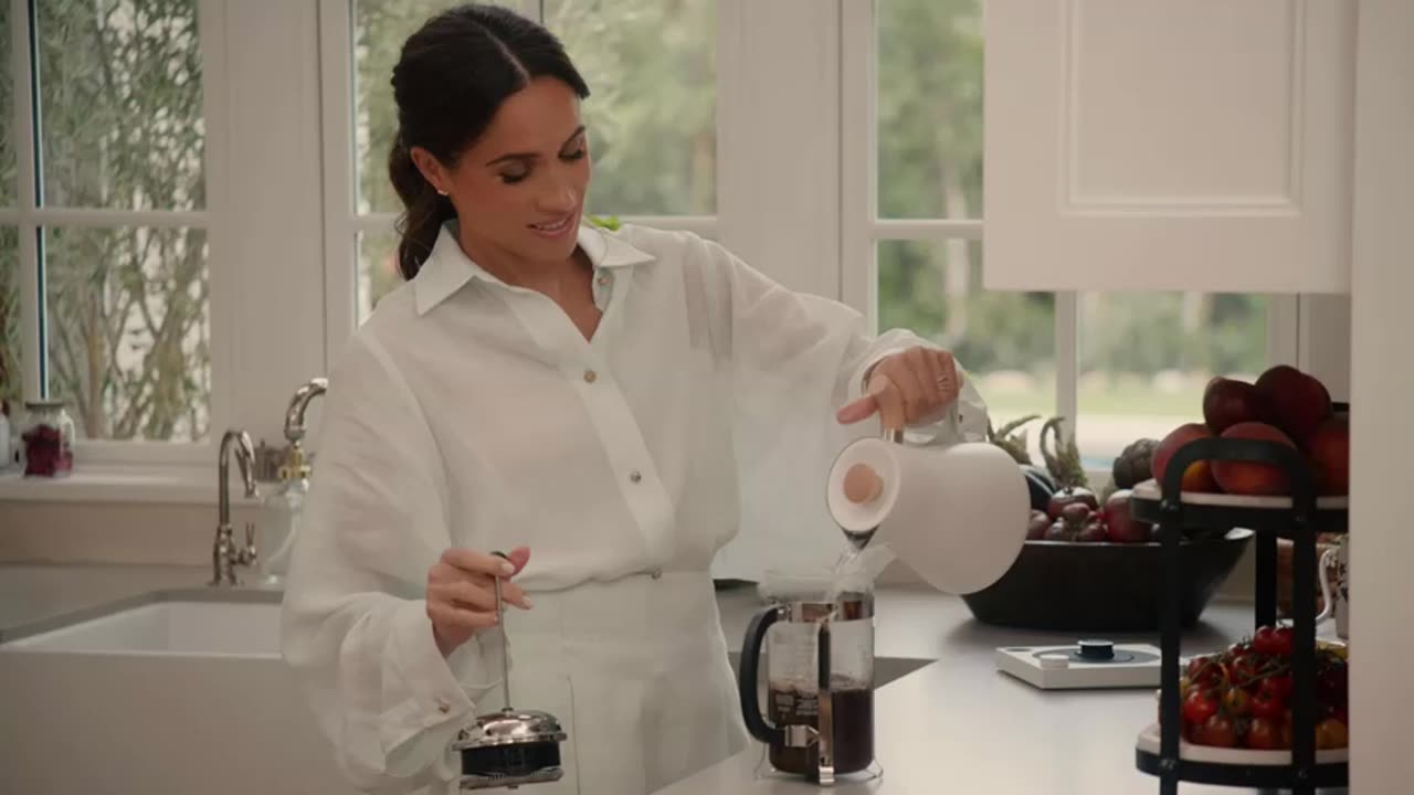 Meghan Markle’s Netflix War: Paranoia, Power Struggles & The Royal Fallout