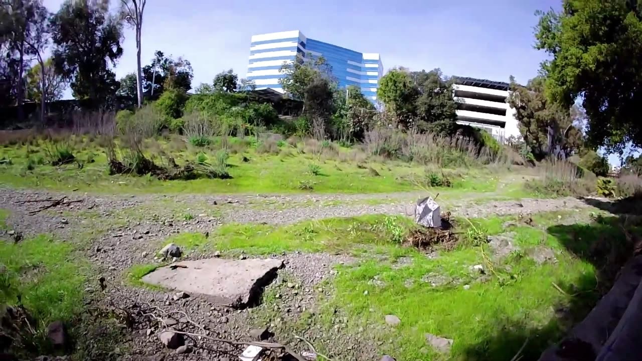 Santiago Park, Urban Exploring.