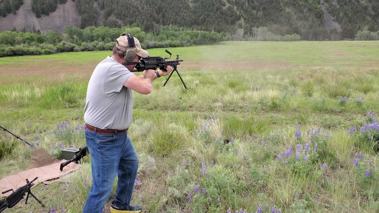 First time with an M249 SAW