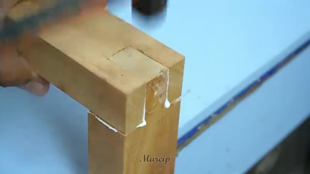 10 Incredibly amazing Woodworking Skills