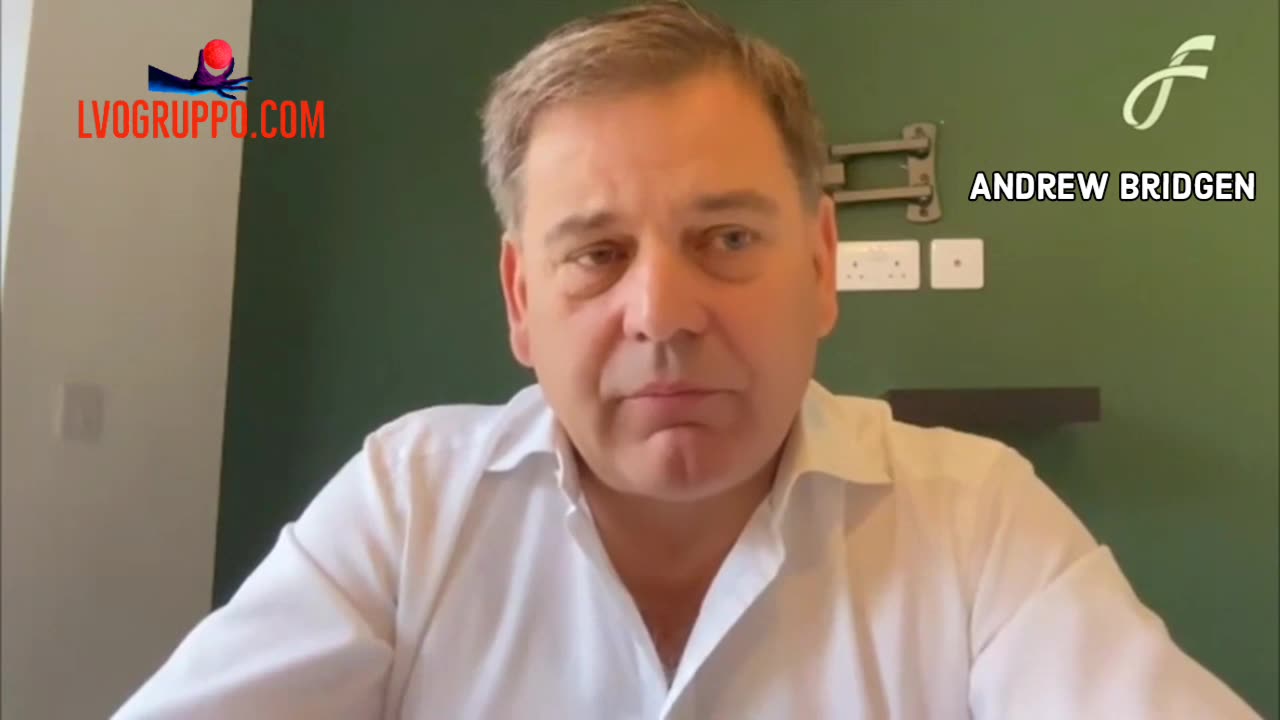 L'ex parlamentare britannico Andrew Bridgen: "Le élite ritengono di non aver più bisogno del 90% di noi sul pianeta"