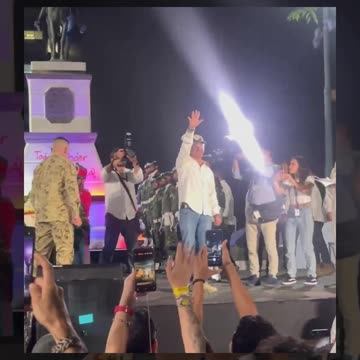 Petro in Barranquilla: Delay and Controversy Undermine His Credibility