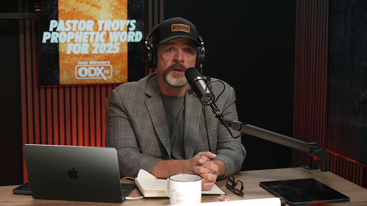 What’s the Prophetic Word for 2025? | The Pulse - Ep. 65