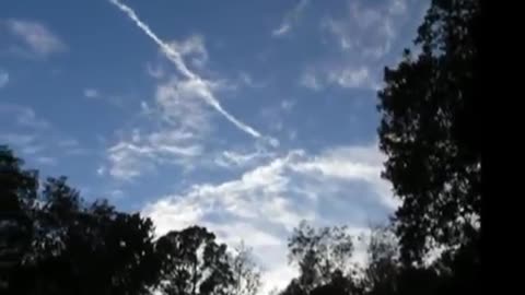 Airtran Airways Sprays Chemtrails Over Gainesville and North Florida