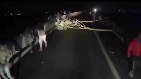 車を止めたらヤられる