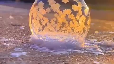 Freezing Bubble..🫧🥰