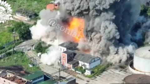 ✈️🇺🇦💣 MiG-29 crew on the Northern direction destroyed a fuel and lubricant warehouse,