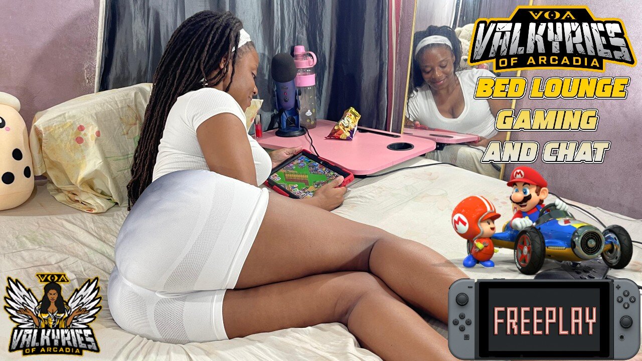 Bed Lounge Game and Chat #1,062 - FREE PLAY MONDAY