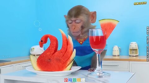 Funny little monkey: The little monkey challenges the fishing competition. How can he catch the big