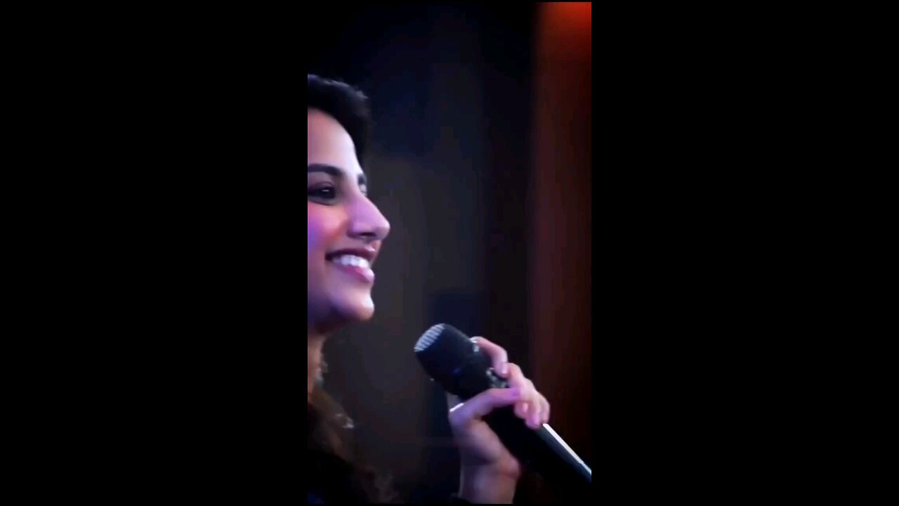 Meenakshi Chaudhary | Sankranthiki vasthunam