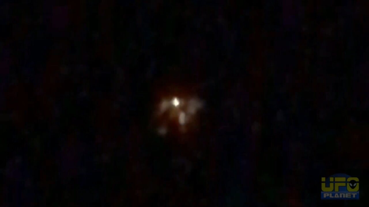 Oregon Farmer Captures UFO on Video