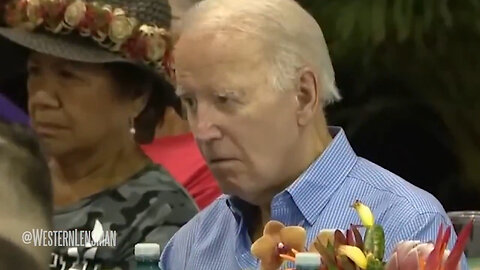 As TDS Lefties Clutch Their Pearls Over Trump's Middle Finger To A Heckler… Never Forget…