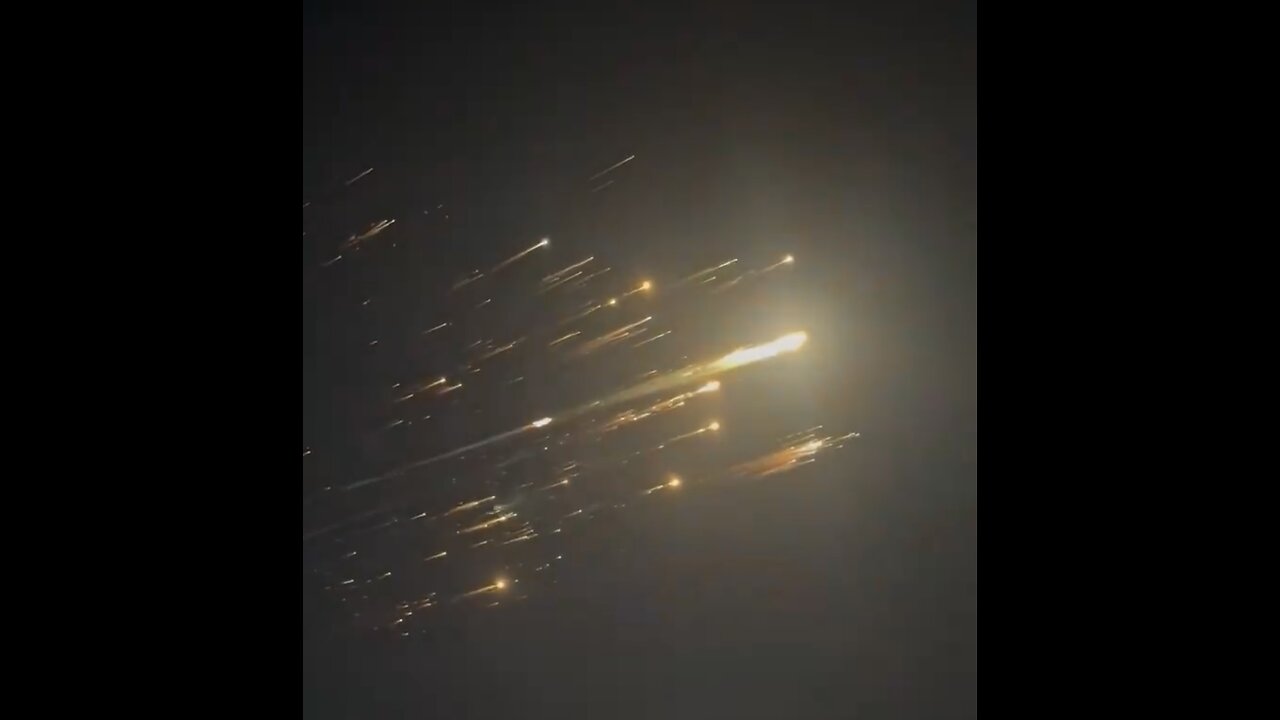SPACEX STARSHIP BREAKS UP🚀🌎📸ARRIVING BACK ON EARTH🌐🚀💫
