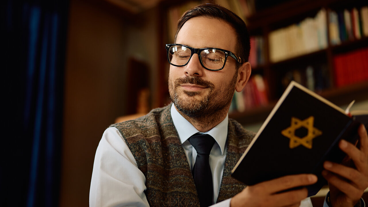 Guarding Against Misquoted Scripture: Don’t Twist God’s Word Like a Fool