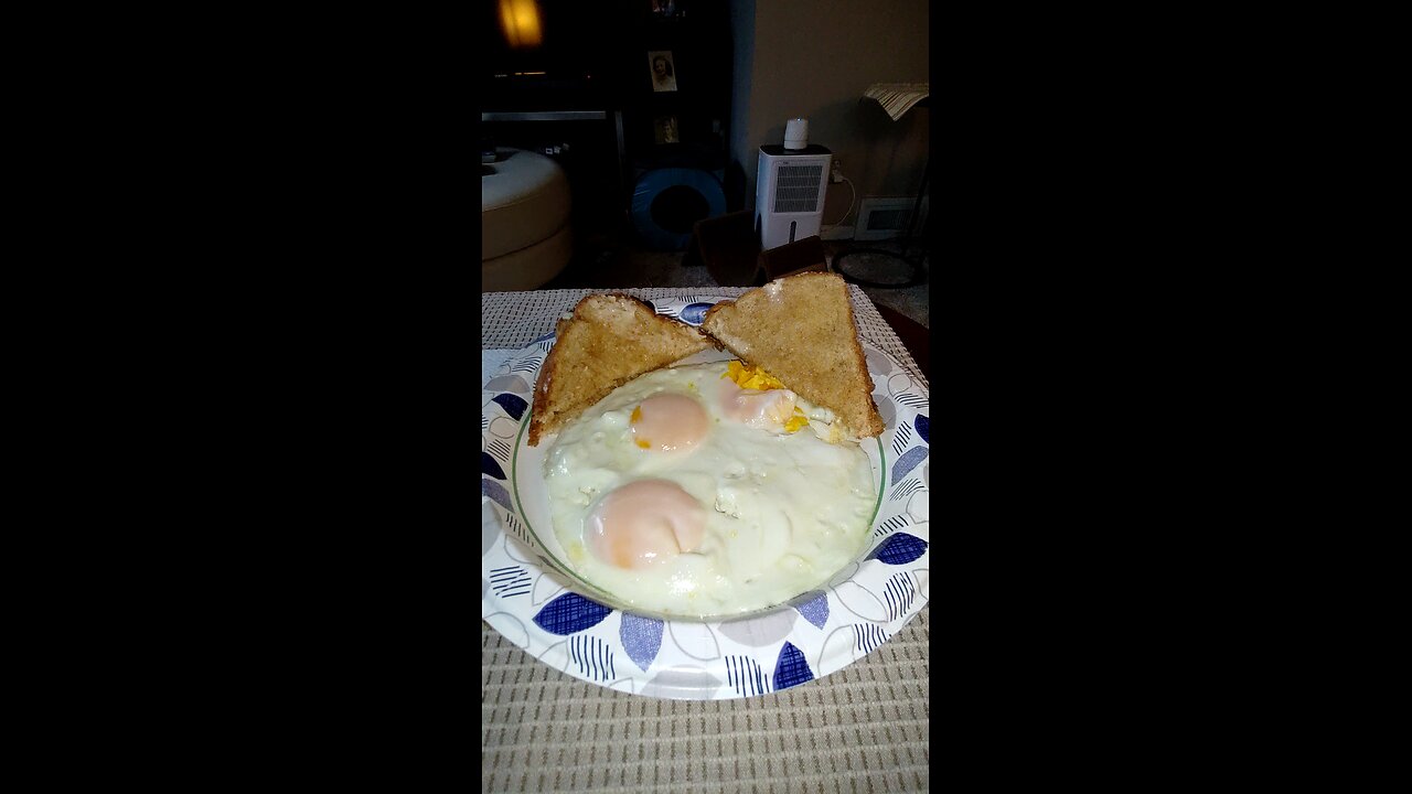 Eating Eggland's Best Eggs, Dbn, MI, 5/31/25