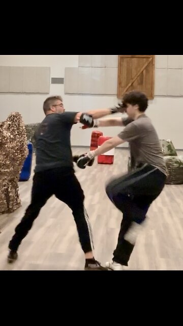 Wing Chun - elbow strike!
