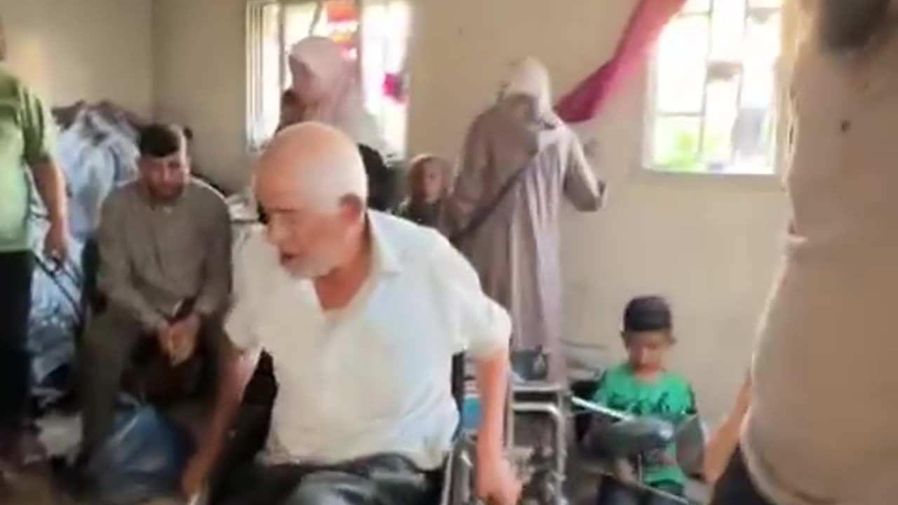 ALSO THE ELDERS ARE SUFFERING NO FOOD AND BREAD IN GAZA.