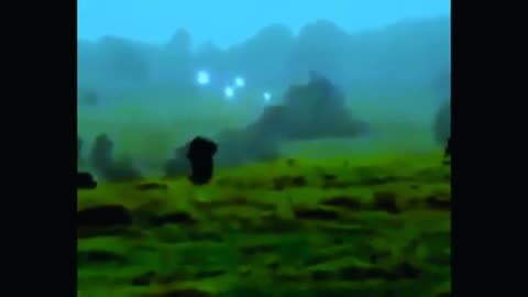 🛸👁️ Mysterious Orbs Over English Meadow! | TheTruthAbove