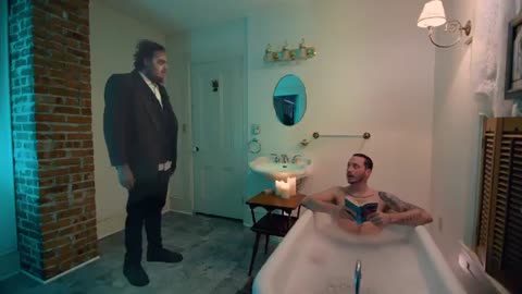 Saturflix E4: There's a Ghost in the Bathroom by Fat Foot Films