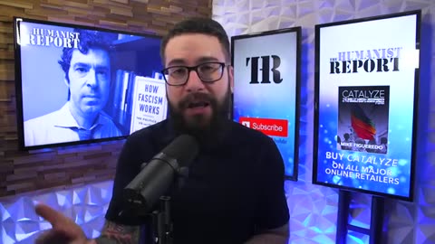 Expert on Fascism Explains Why He’s Getting Out of America Right NOW, Offers Chilling Warning