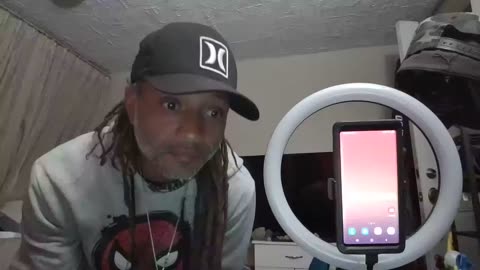 So I made a video dancing to of the freestyle i made 4 those who want to spit at me their own shame