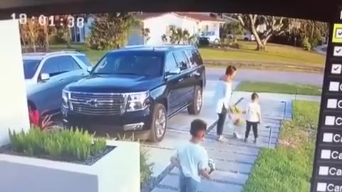 🤣🎈 Kid Ruins Gender Reveal Balloon Spectacularly! | FunFM