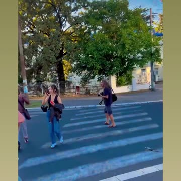 Gastoz i Andjela - Opet Novinari