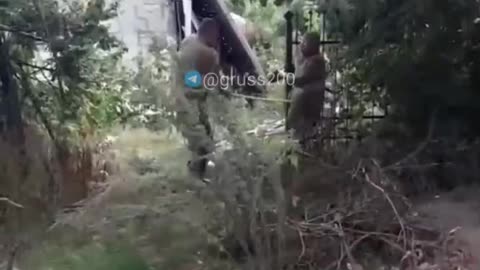Russian Commander Trying to Encourage Refusniks(I'll Spare You The Three Other Videos)