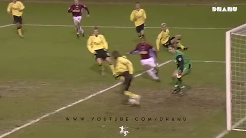 Funny_Goals_in_Football_●_Top_12_Acrobatic_Goal(0)