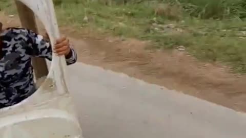 😂😜Ye gaddi kabi nhi dekhi hogi😂😜