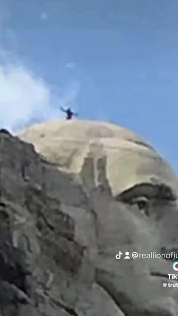 I wonder who it is? IYKYK