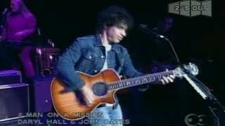 Daryl Hall & John Oates - Man On A Mission