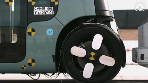 🚖 Amazon’s Zoox Robotaxi Hits Las Vegas | The Driverless Future Begins